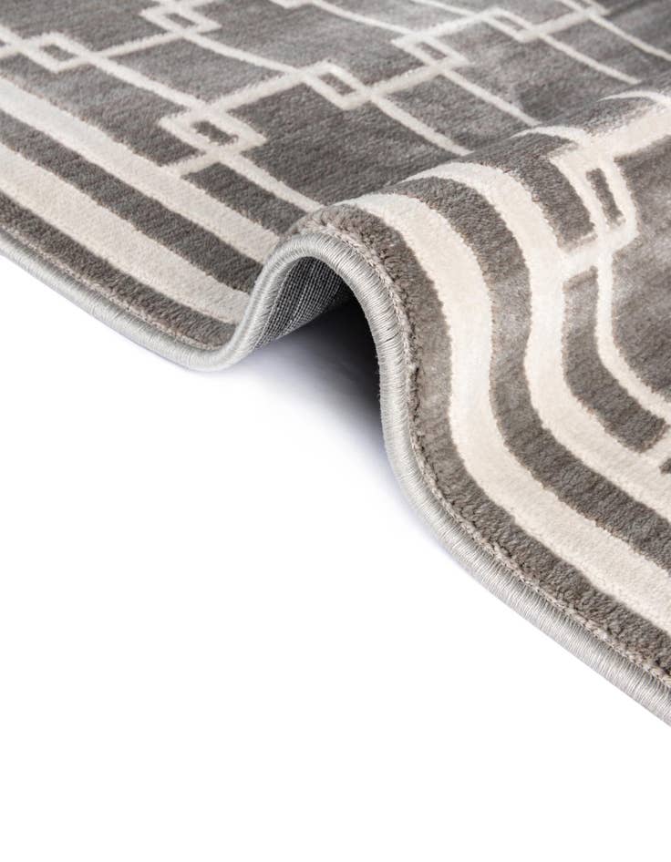 Detail image of Jill Zarin 7' 10 x 7' 10 Metropolitan Uptown Square Rug