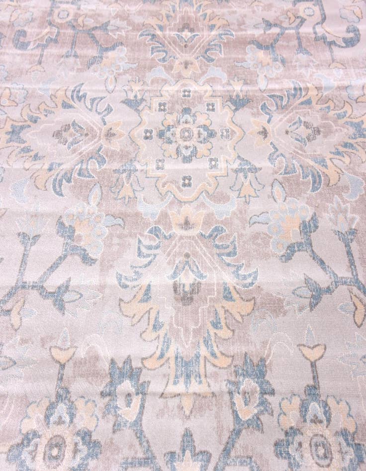 Detail image of  8' x 8' Victoria Square Rug