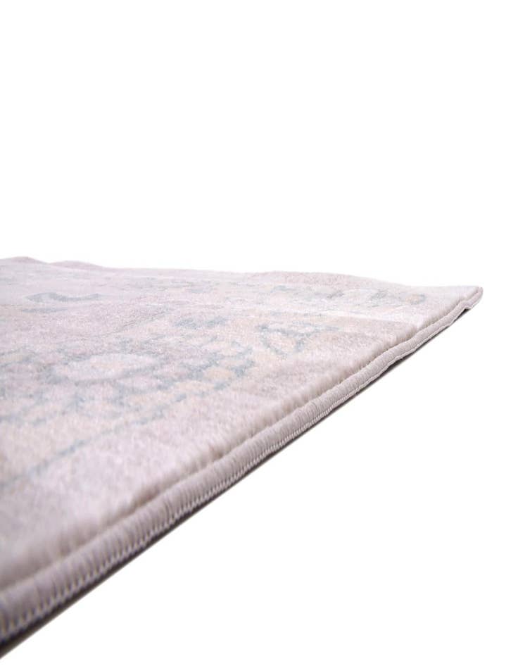 Detail image of  8' x 8' Victoria Square Rug