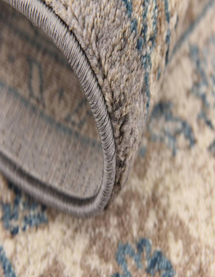 Detail image of  5' x 5' Viola Square Rug