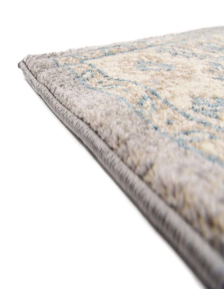 Detail image of  5' x 5' Viola Square Rug