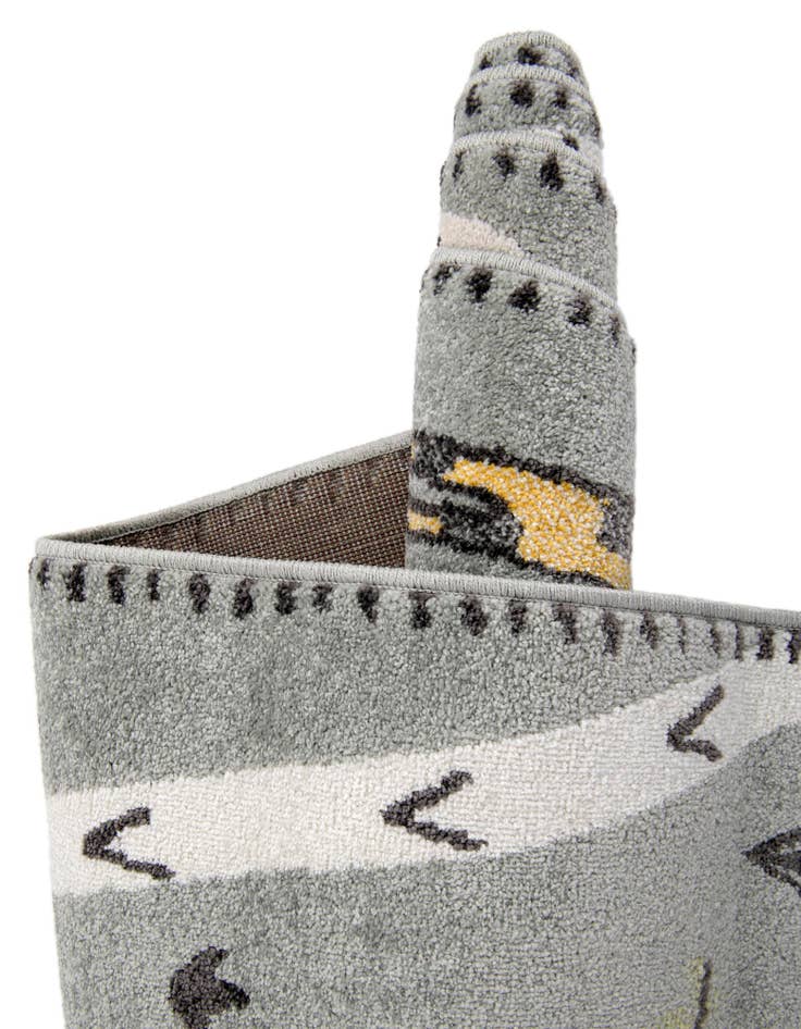 Detail image of  7' 10 x 7' 10 Animals Whimsy Kids Square Rug