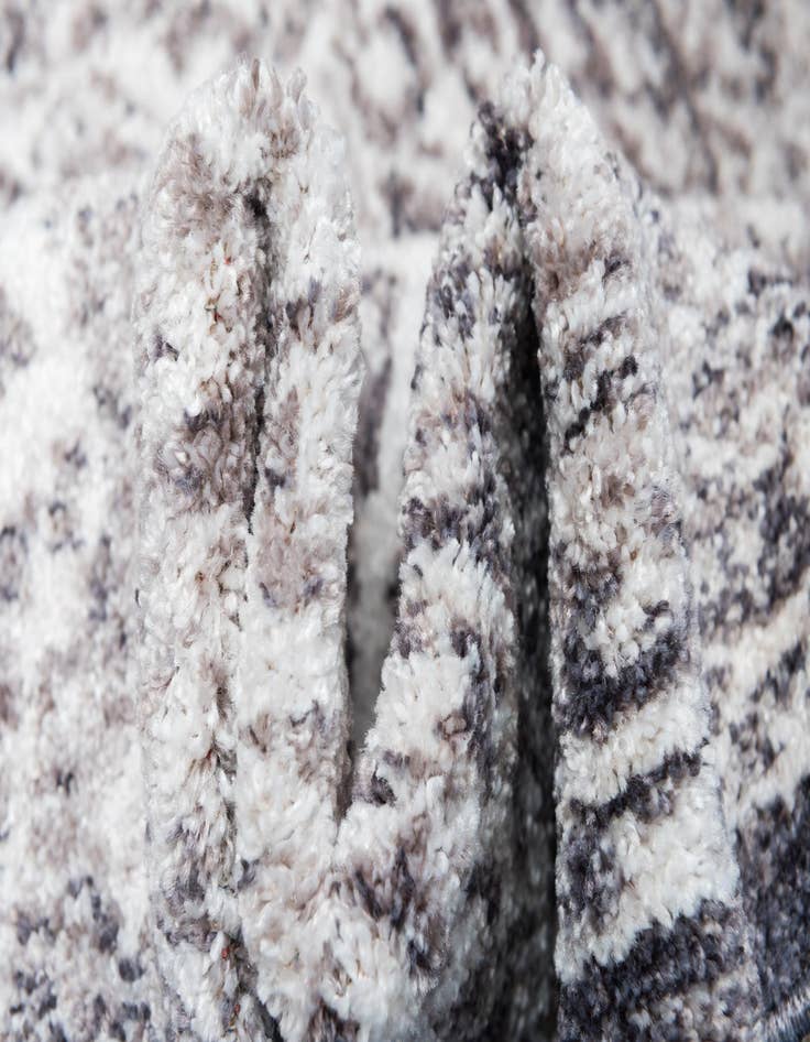 Detail image of 8' x 8' Williamsburg Square Rug