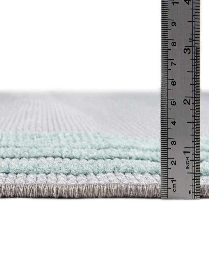 Detail image of  7' 10 x 7' 10  Washable Aruba Indoor / Outdoor Square Rug