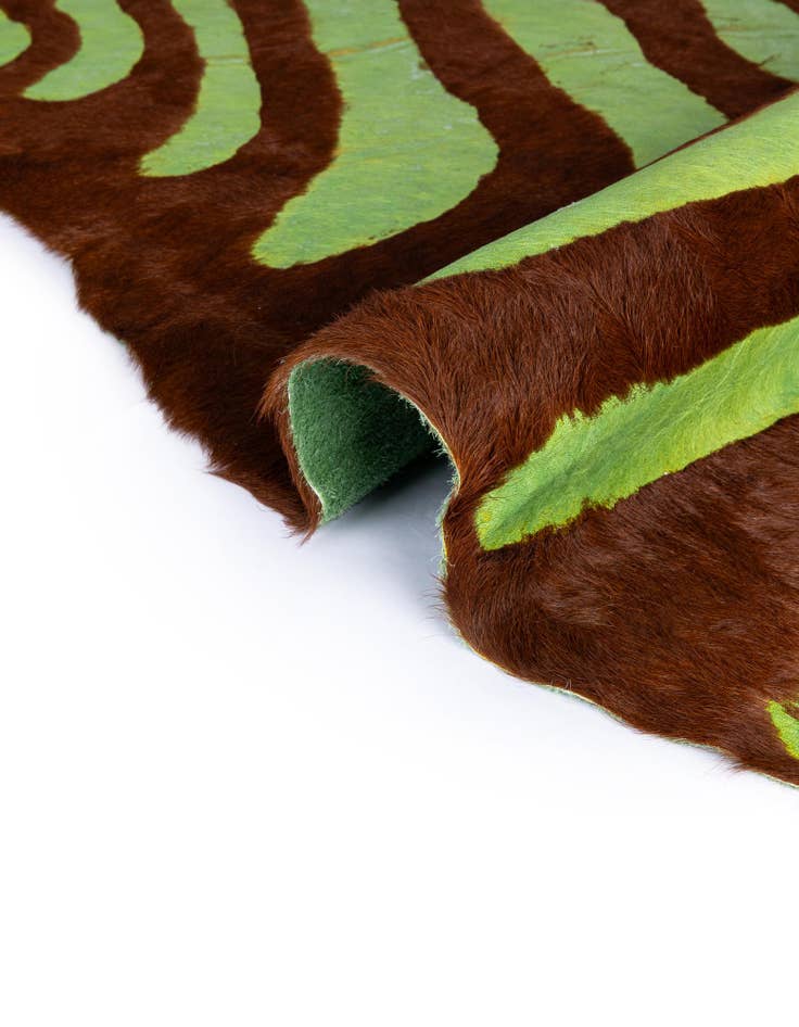 Detail image of 5' 7 x 6' 3 Cowhide Leather Rug