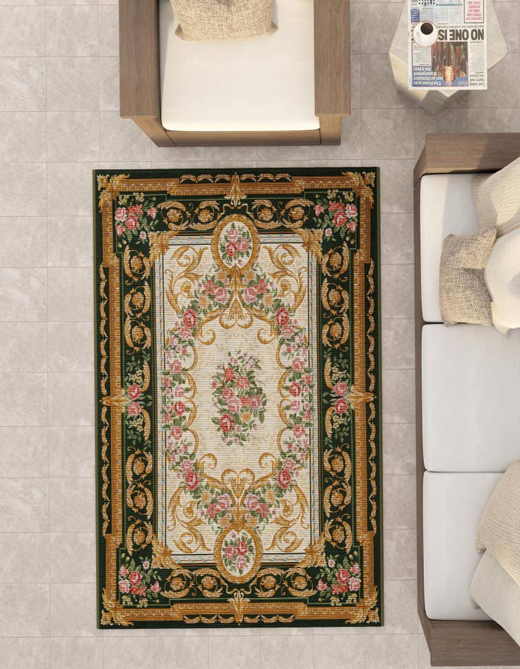 Detail image of  9' x 12'  Washable Traditional Indoor / Outdoor Rug