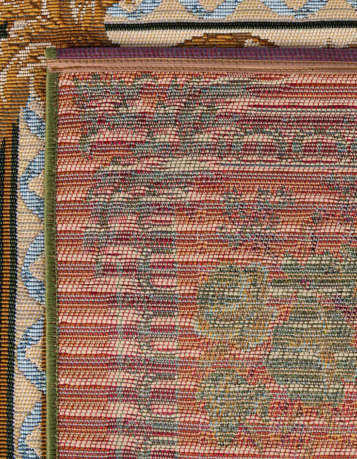 Detail image of  10' x 10'  Washable Traditional Indoor / Outdoor Square Rug