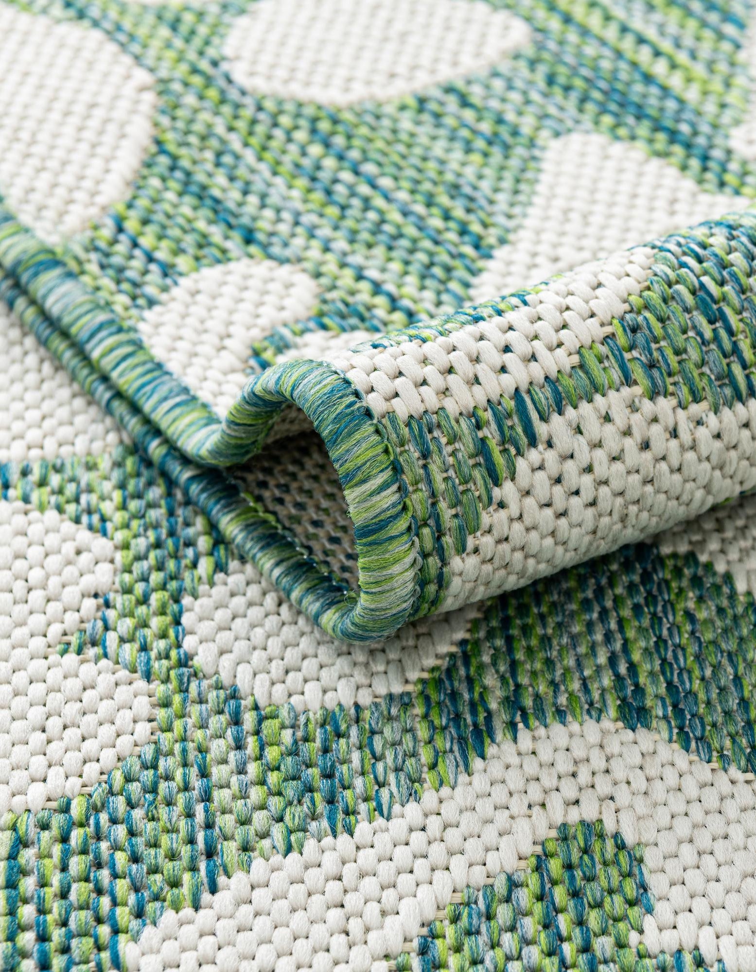 Green Blue 4' x 4' Safari Indoor / Outdoor Round Rug | Rugs.com