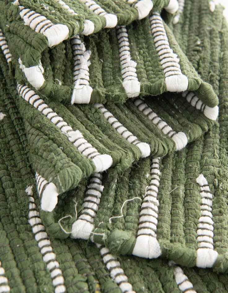 Detail image of  2' 2 x 3' 7  Hand Woven Chindi Cotton Hearth Rug