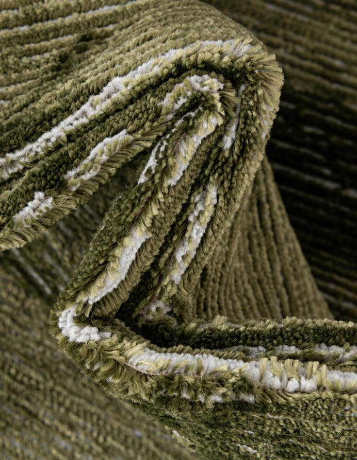 Detail image of  4' x 6' Finsbury Oval Rug