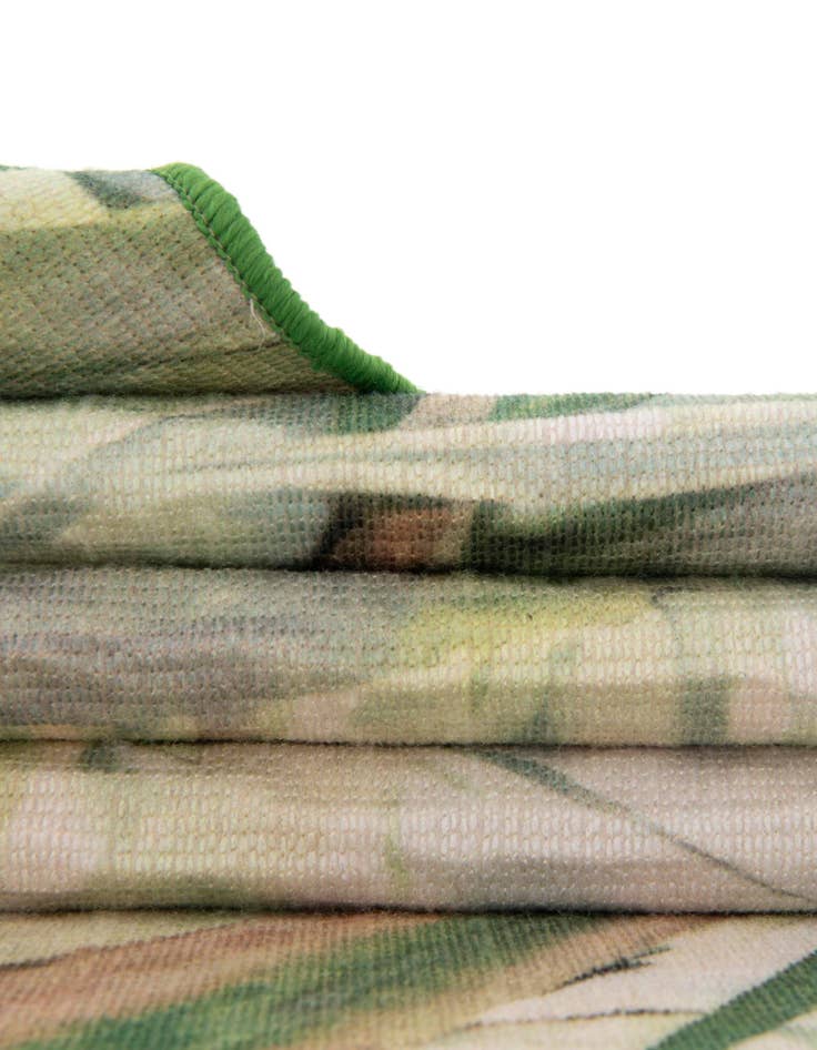 Detail image of 2' x 3' 1 Washable Jill Zarin Caribbean Indoor / Outdoor Oval Rug