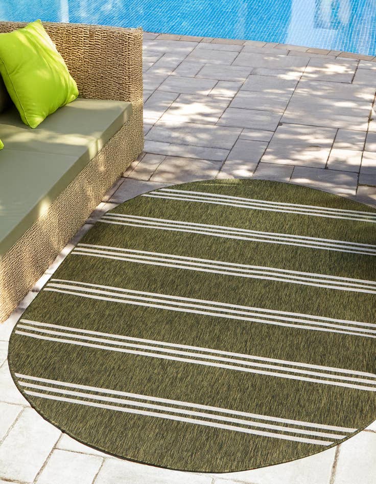 Detail image of  7' 10 x 10'  Washable Jill Zarin Anguilla Indoor / Outdoor Oval Rug