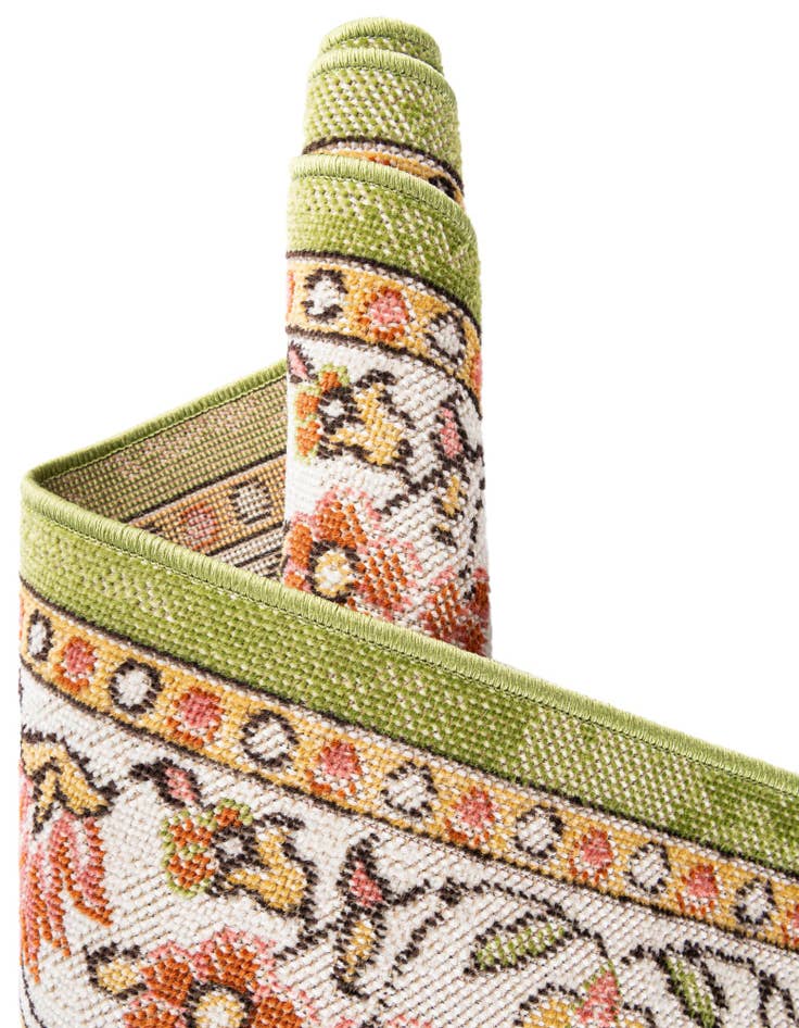 Detail image of  5' 3 x 8' Lucerne Oval Rug