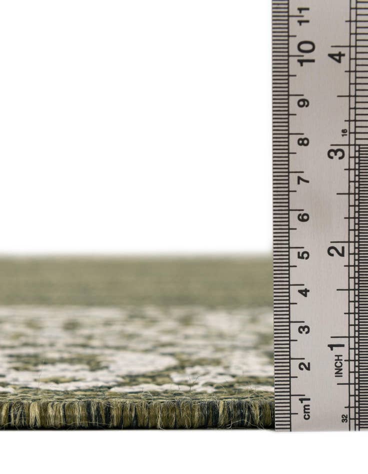 Detail image of  7' 10 x 10'  Washable Border Indoor / Outdoor Oval Rug