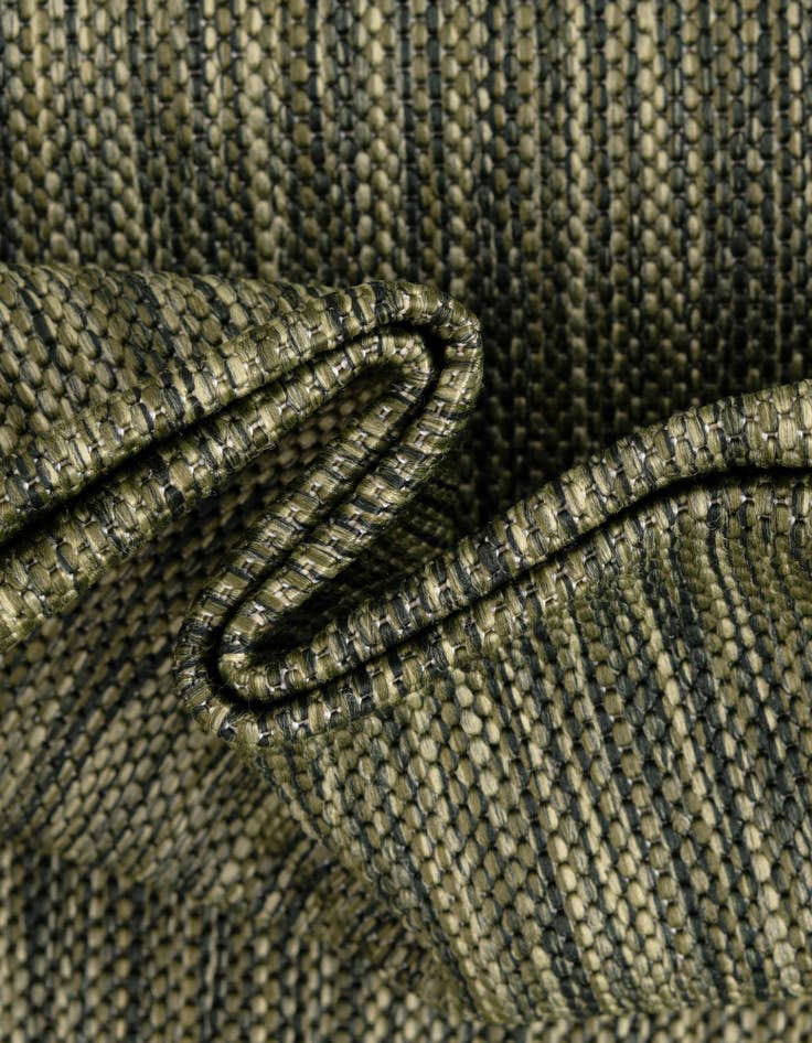 Detail image of  7' 10 x 10'  Washable Border Indoor / Outdoor Oval Rug