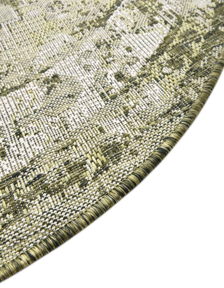 Detail image of  3' x 5' 3  Washable Traditional Indoor / Outdoor Oval Rug