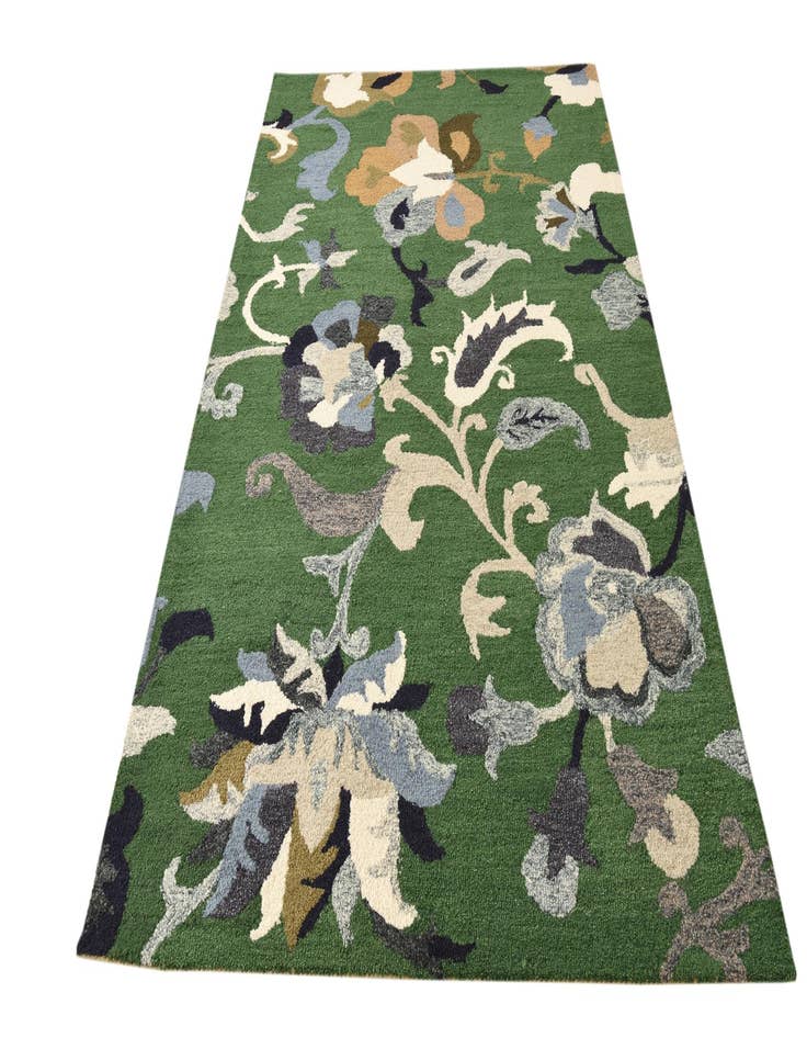 Detail image of  5' 1 x 8' 1 Agra Rug