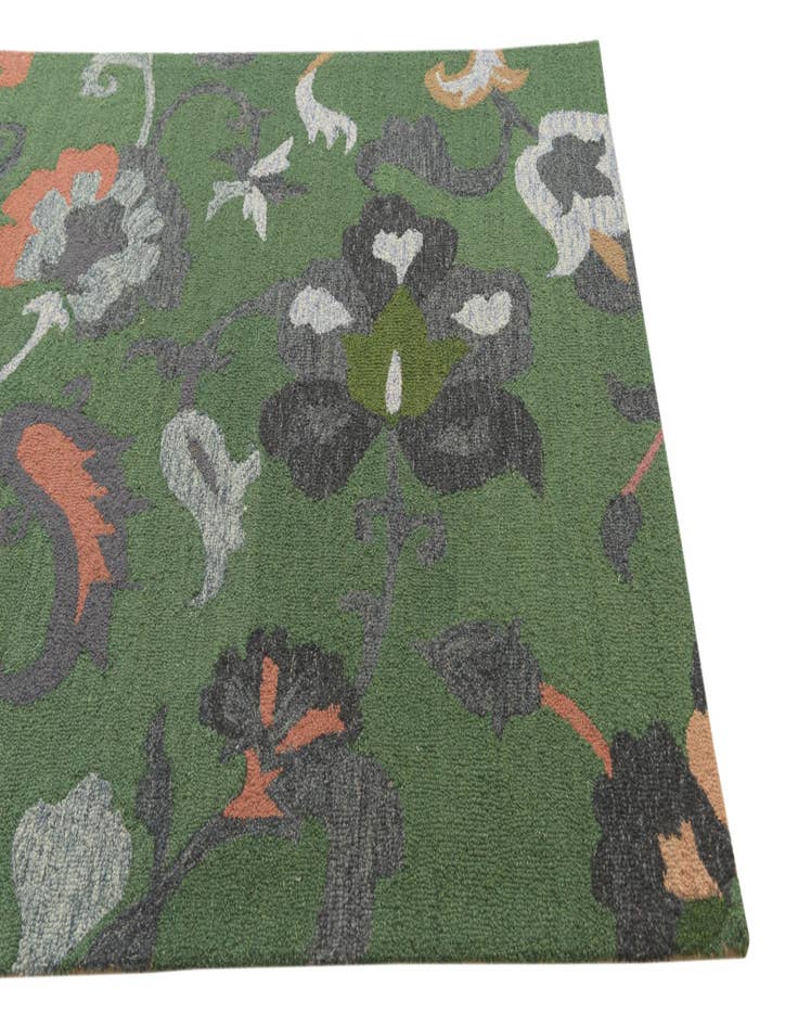 Detail image of  5' x 8' Agra Rug