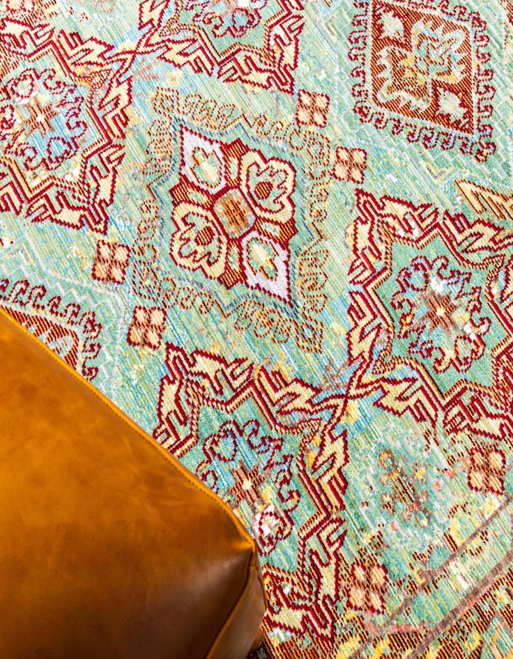 Detail image of  6' x 9' Alexis Rug