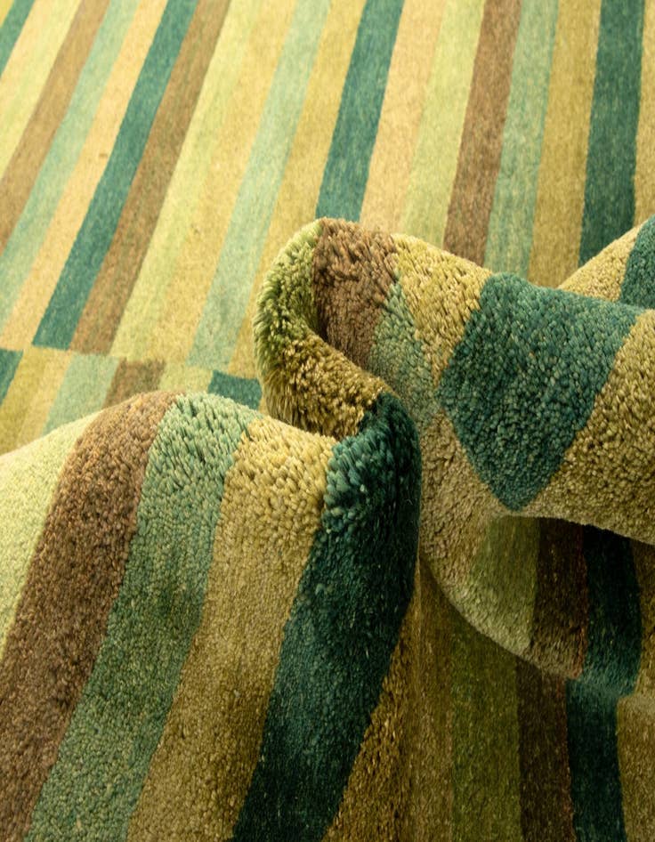 Detail image of  5' 1 x 6' 6 Amaleh Wool Rug
