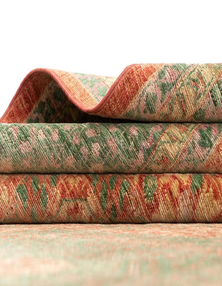 Detail image of  6' 10 x 9' 10 Amina Wool Rug