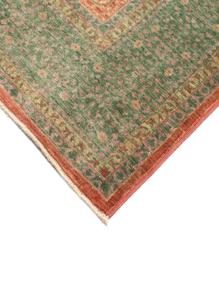 Detail image of  6' 10 x 9' 10 Amina Wool Rug