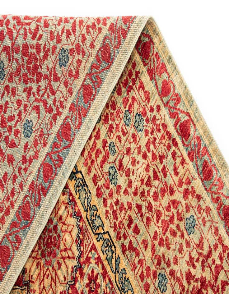 Detail image of  9' x 12' 3 Amina Wool Rug