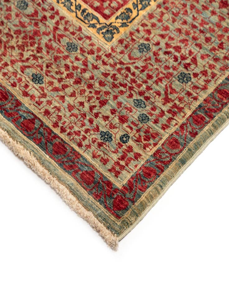 Detail image of  8' 1 x 9' 10 Amina Wool Rug