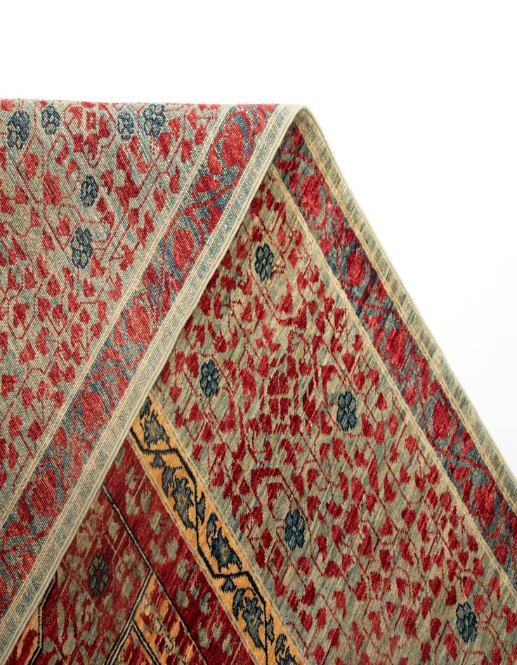 Detail image of  8' 1 x 9' 10 Amina Wool Rug