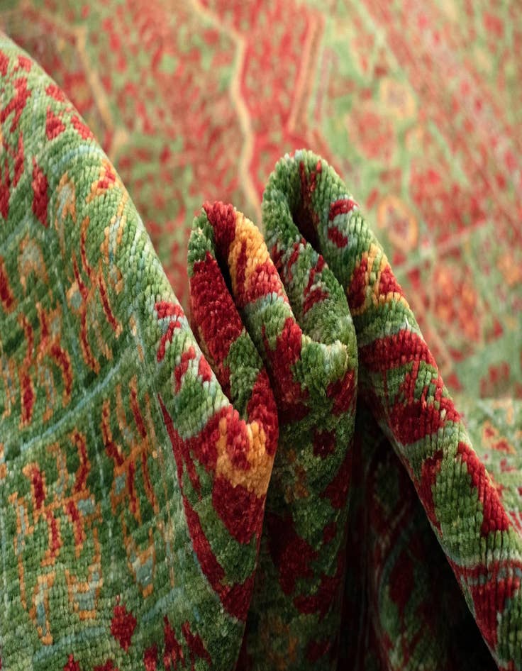 Detail image of  4' 9 x 6' 8 Amina Wool Rug