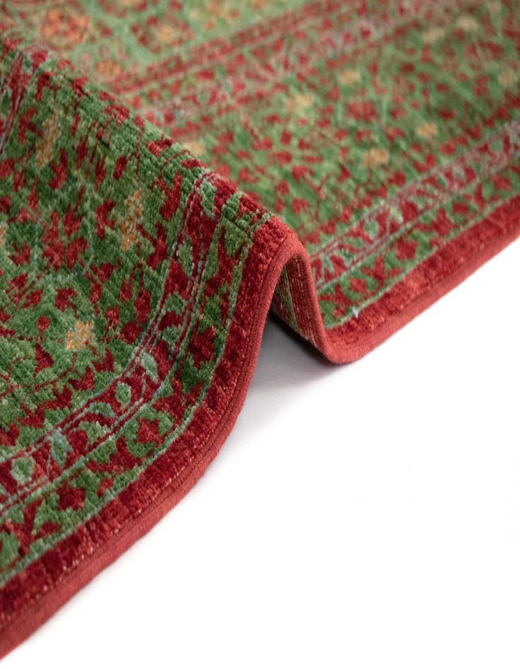 Detail image of  4' 9 x 6' 8 Amina Wool Rug