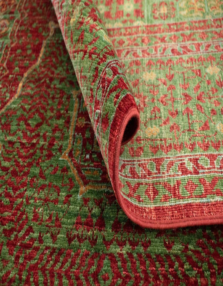 Detail image of  4' 9 x 6' 8 Amina Wool Rug