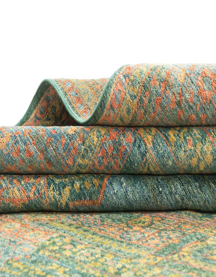 Detail image of  5' 9 x 7' 9  Hand Knotted Amina Rug