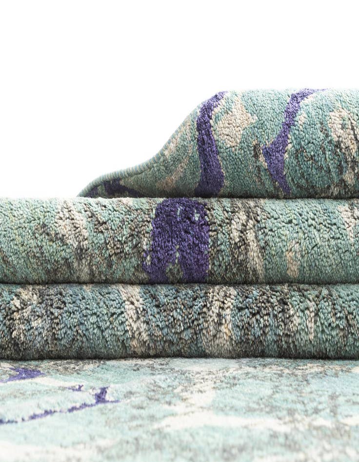 Detail image of  5' 1 x 7' 9  Hand Knotted Anar Rug