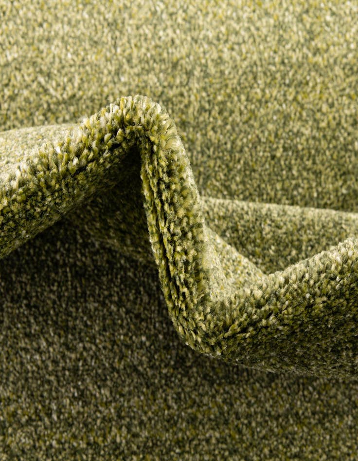Detail image of  5' x 8' Angelica Rug