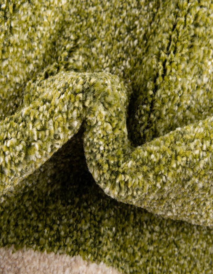 Detail image of  8' x 11' 4 Angelica Rug