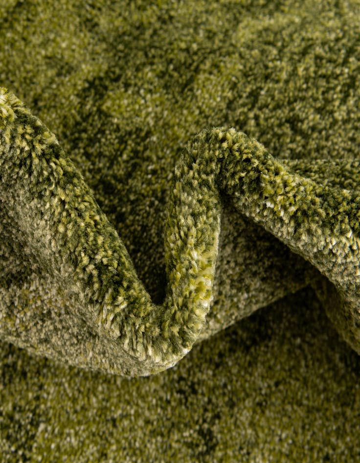 Detail image of  8' x 11' 4 Angelica Rug