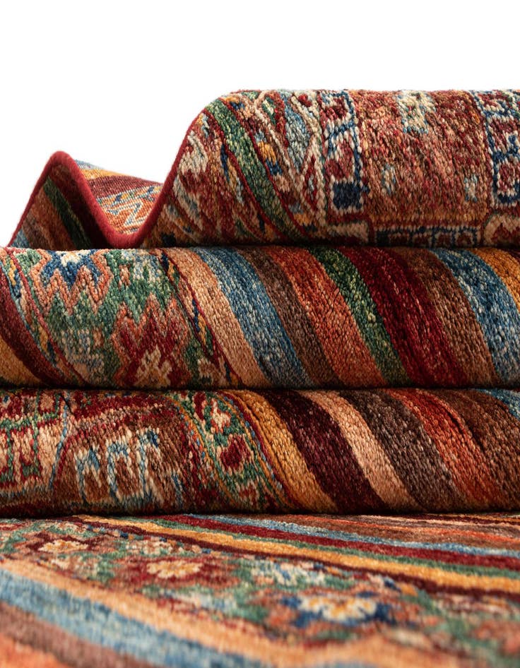 Detail image of  6' 9 x 9' 11 Ariana Rug