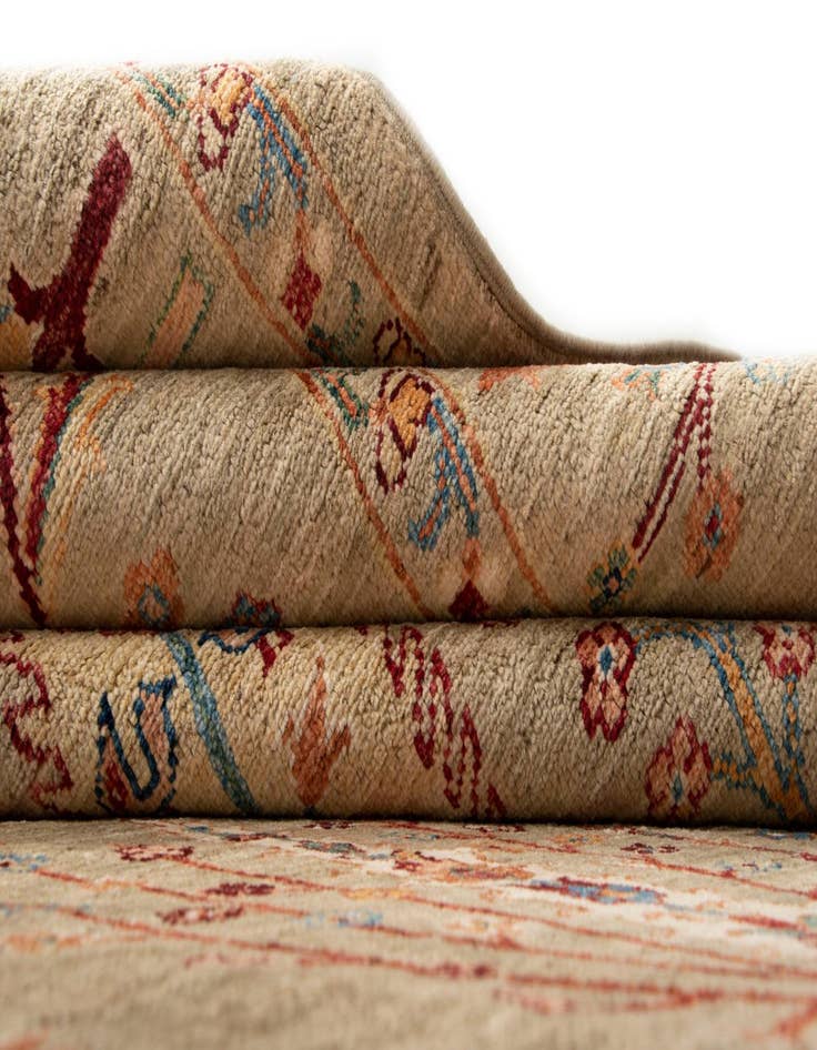 Detail image of 8' x 9' 4 Ariana Wool Rug