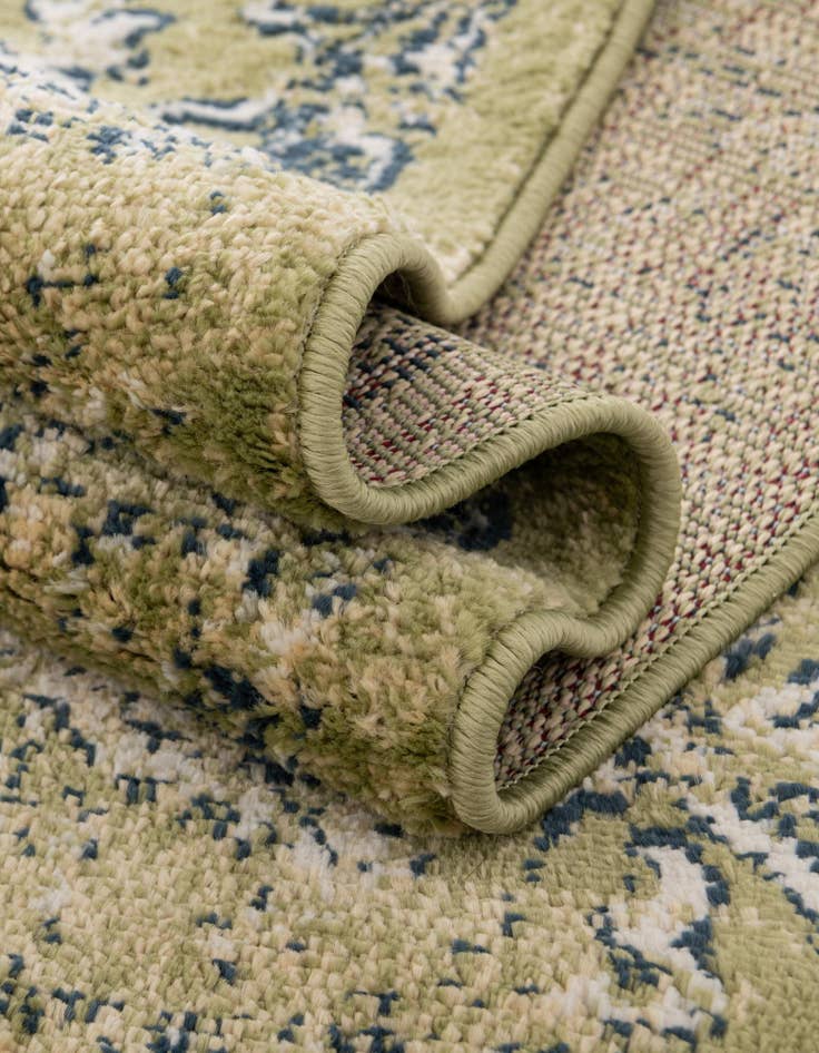 Detail image of  4' x 6' Charleston Rug