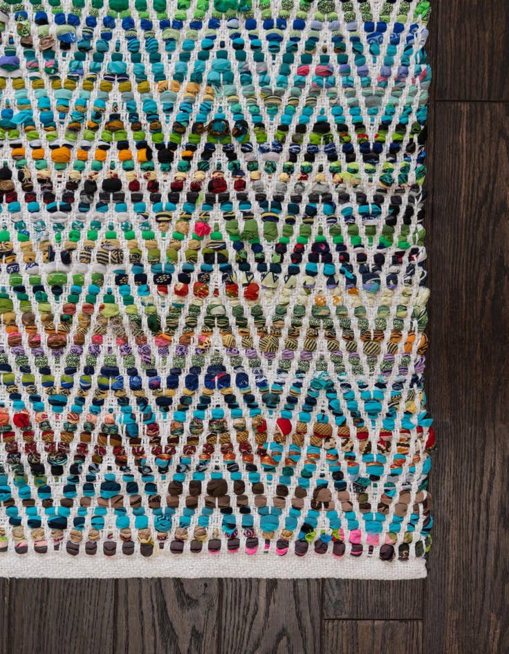 Detail image of  4' 1 x 6' 1  Hand Woven Chindi Chevron Rug