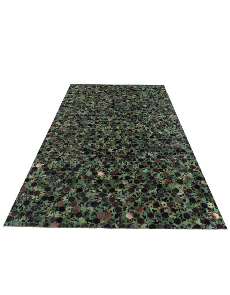 Detail image of  5' x 7' 10 Cowhide Stocks Rug