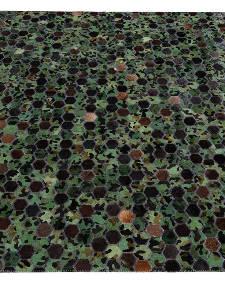 Detail image of  5' x 7' 10 Cowhide Stocks Rug