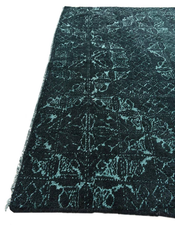 Detail image of  5' x 8'  Hand Knotted Darya Rug