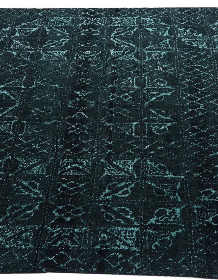 Detail image of  5' x 8'  Hand Knotted Darya Rug