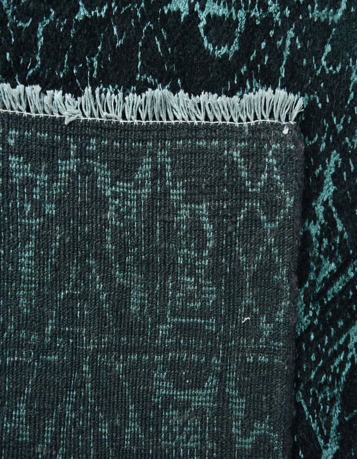 Detail image of  5' x 8'  Hand Knotted Darya Rug