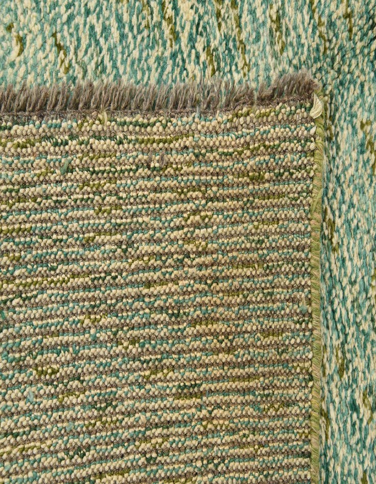 Detail image of  2' 8 x 4' 2  Hand Knotted Darya Wool Rug