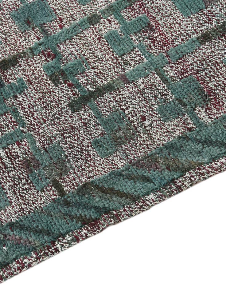 Detail image of  5' x 6' 8  Hand Knotted Darya Wool Rug