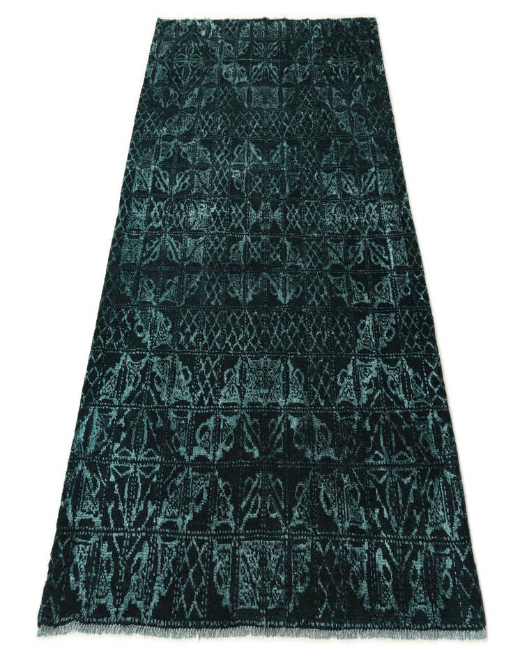 Detail image of  5' x 8'  Hand Knotted Darya Rug