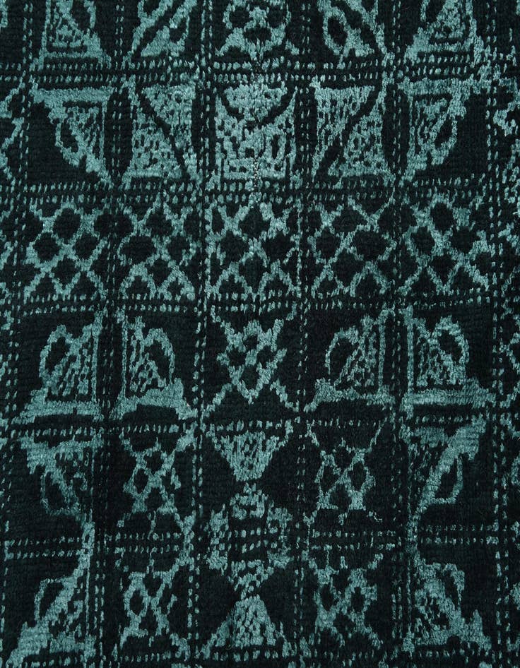 Detail image of  5' x 8'  Hand Knotted Darya Rug